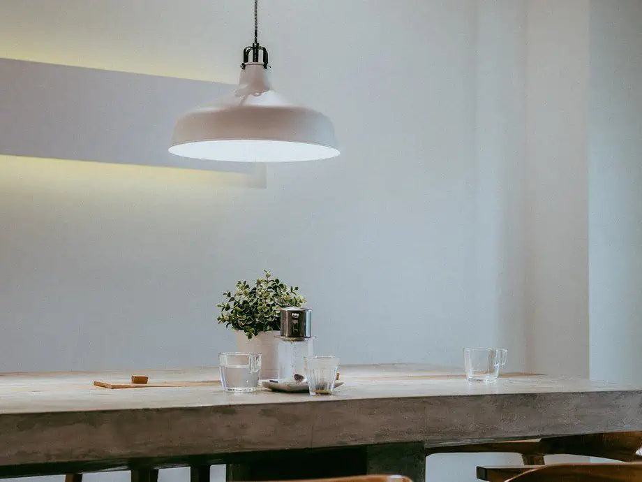 7 Awesome Tips For Dining Room Table Greenery & Plants