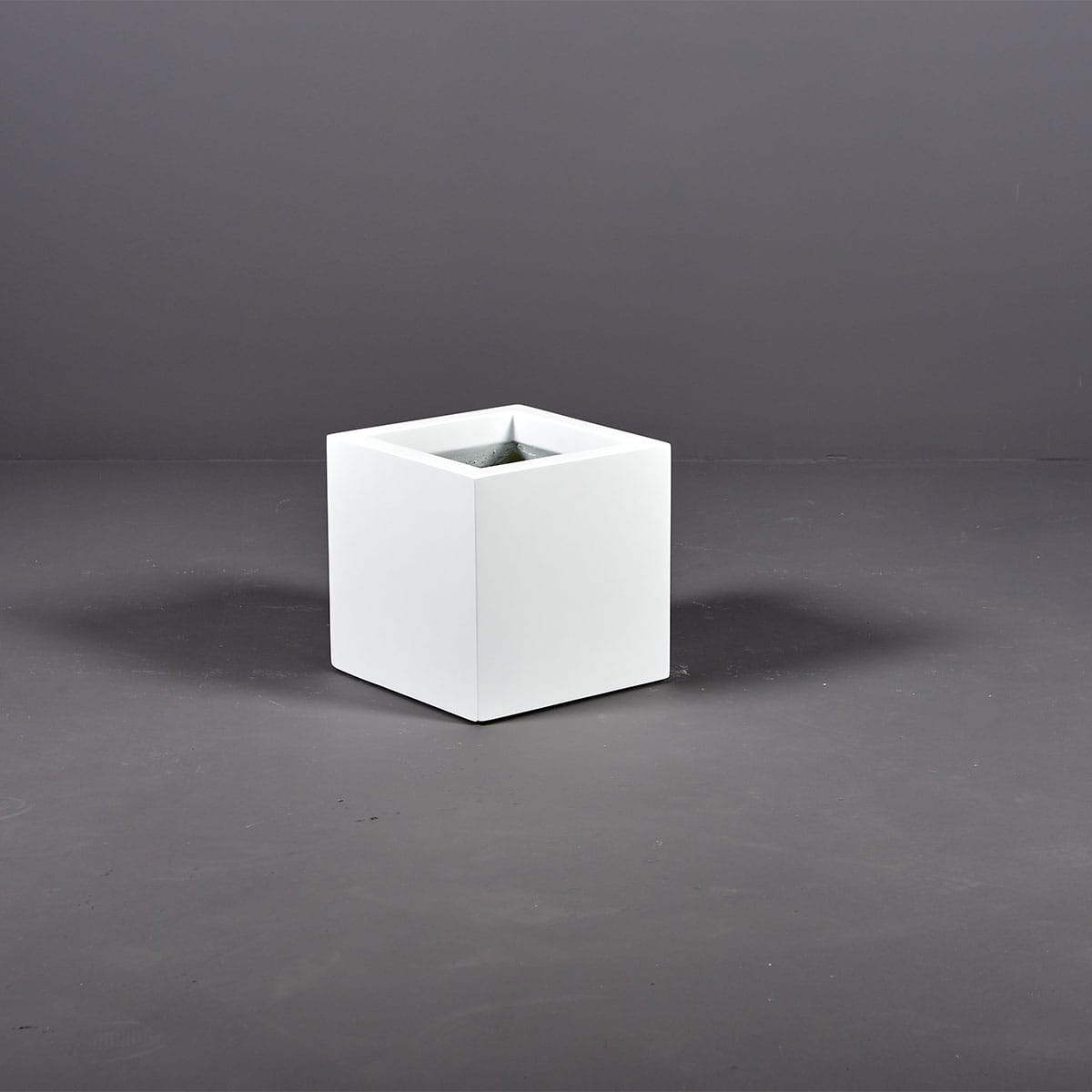 Montroy Cube Planter