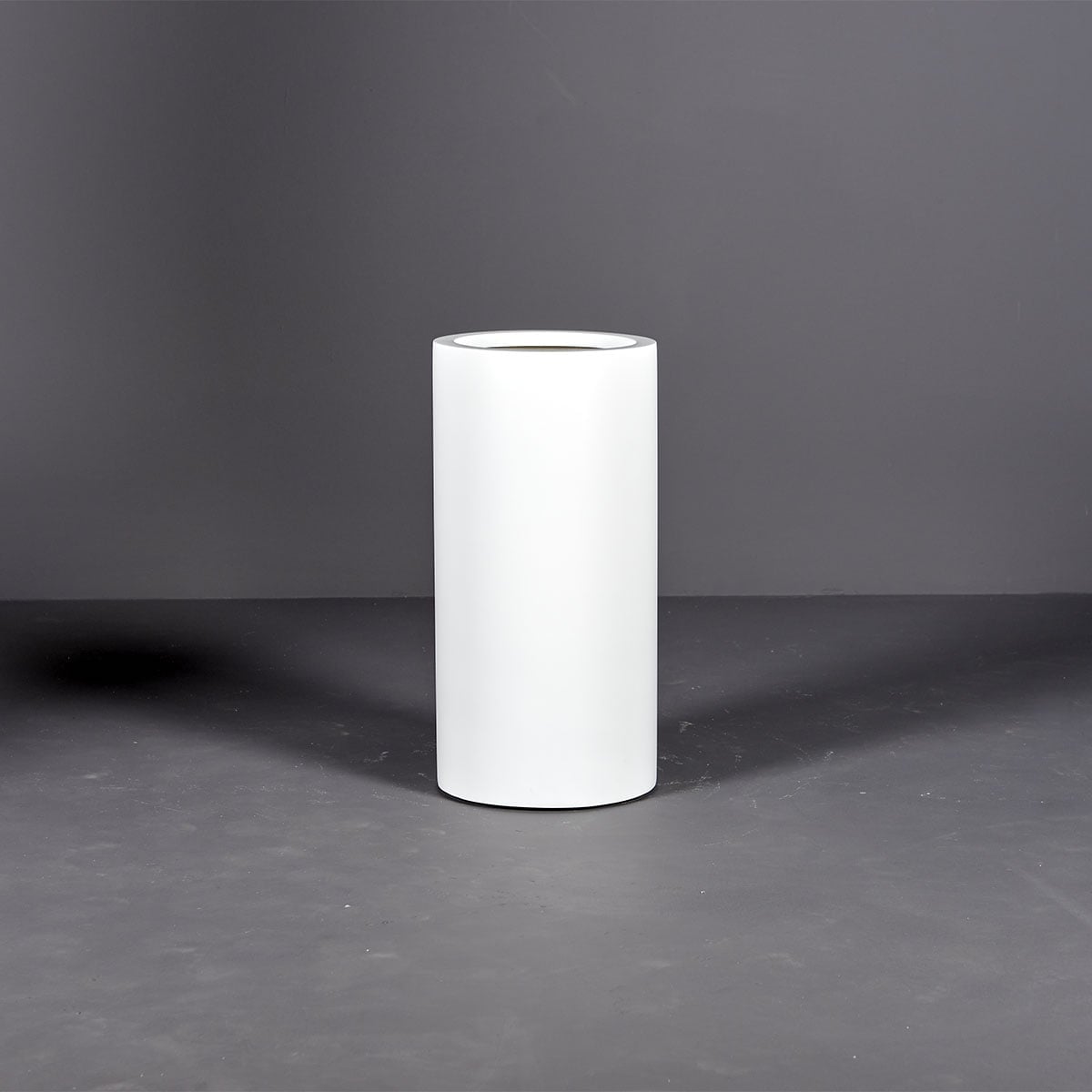 69607.20.MBW_.Corry_.Cylinder1